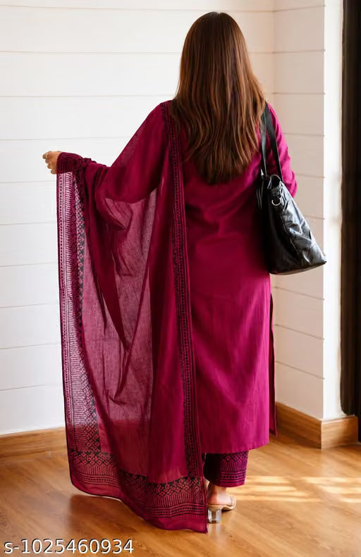 Elegant Pink Embroidered Kurti Set with Trousers & Chanderi Silk Dupatta