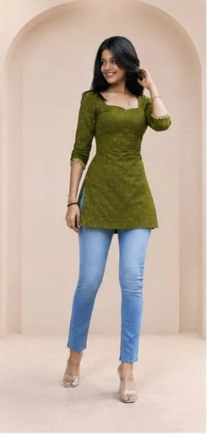 Women's Green Printed Cotton Rayon Straight Kurta | Sweetheart Neck Casual Ethnic Wear